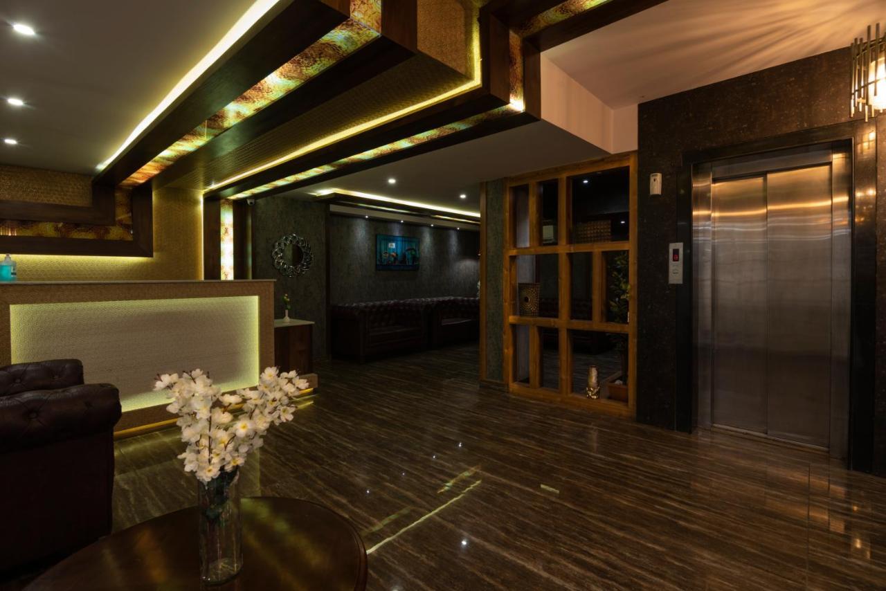 Hotel Monarch International Bangalore Dış mekan fotoğraf