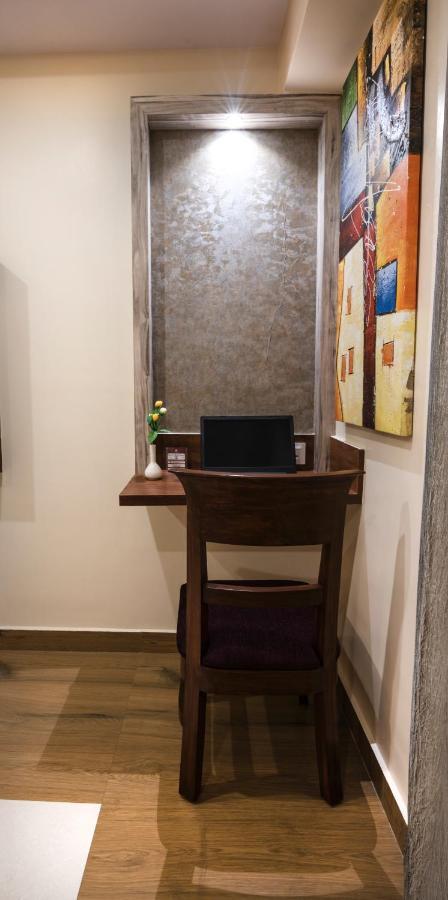Hotel Monarch International Bangalore Dış mekan fotoğraf