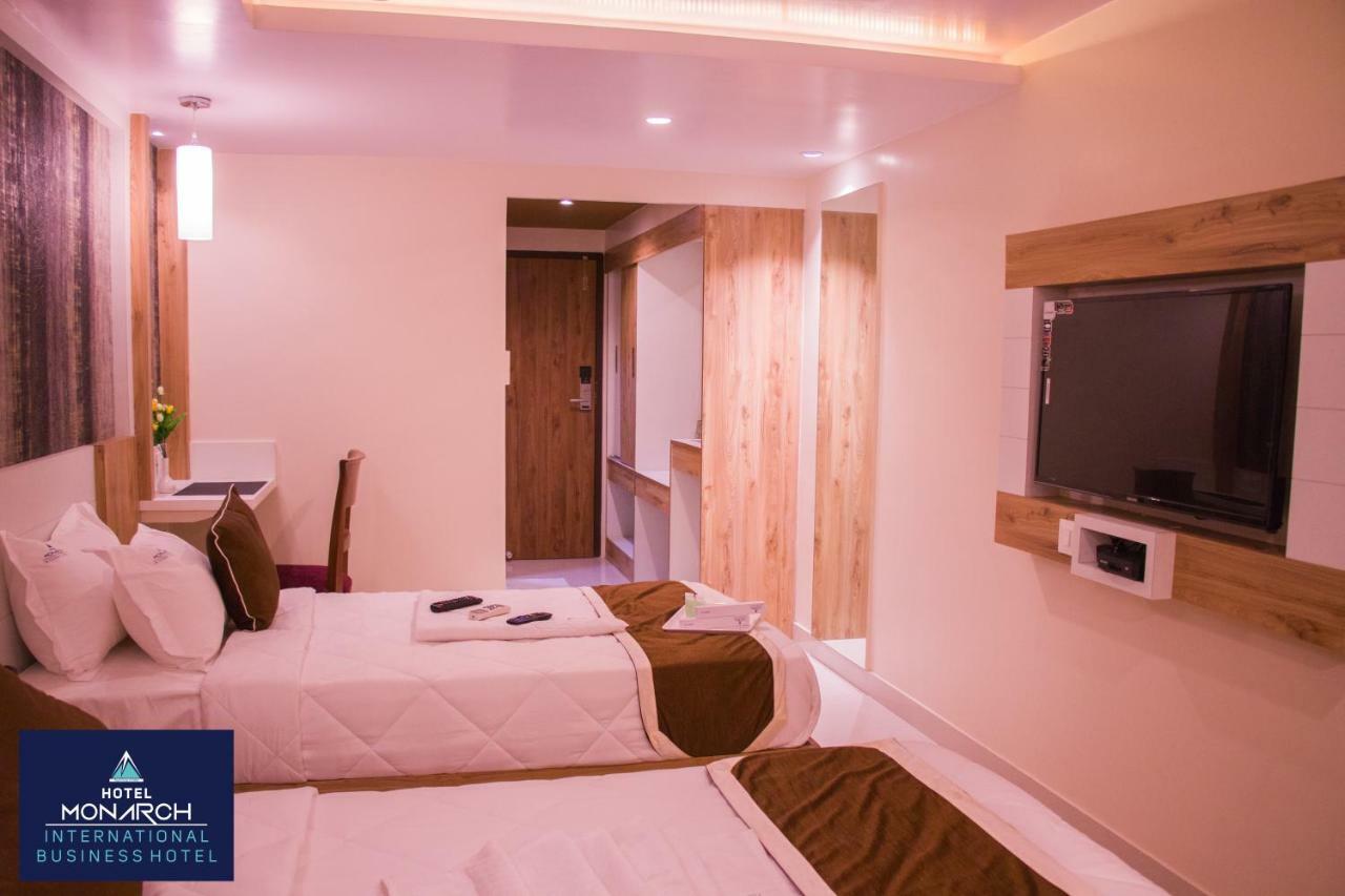 Hotel Monarch International Bangalore Dış mekan fotoğraf