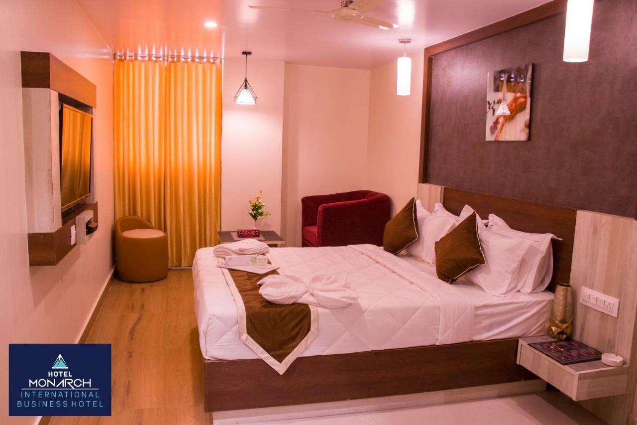 Hotel Monarch International Bangalore Dış mekan fotoğraf