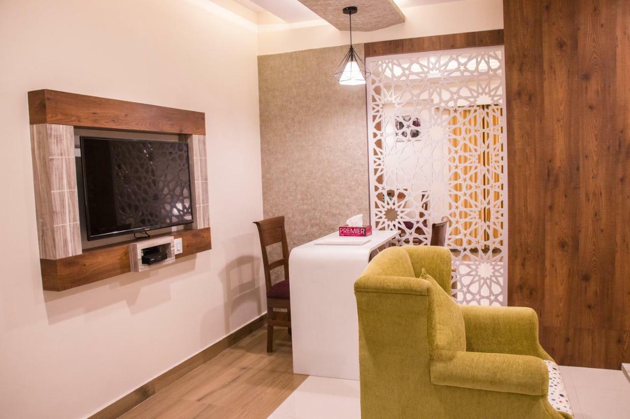 Hotel Monarch International Bangalore Dış mekan fotoğraf
